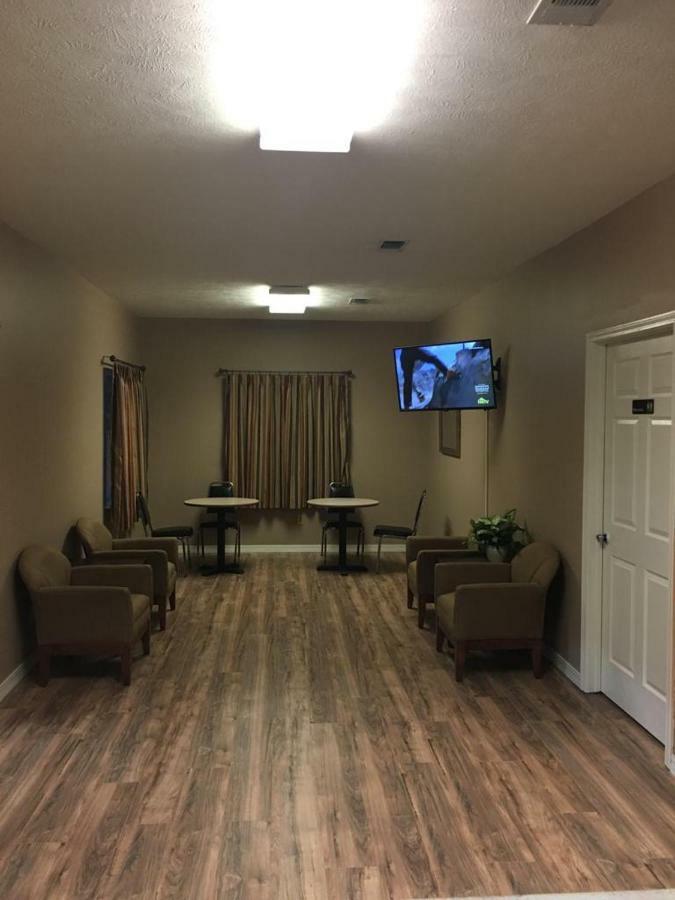 Oak Tree Inn Eupora المظهر الخارجي الصورة